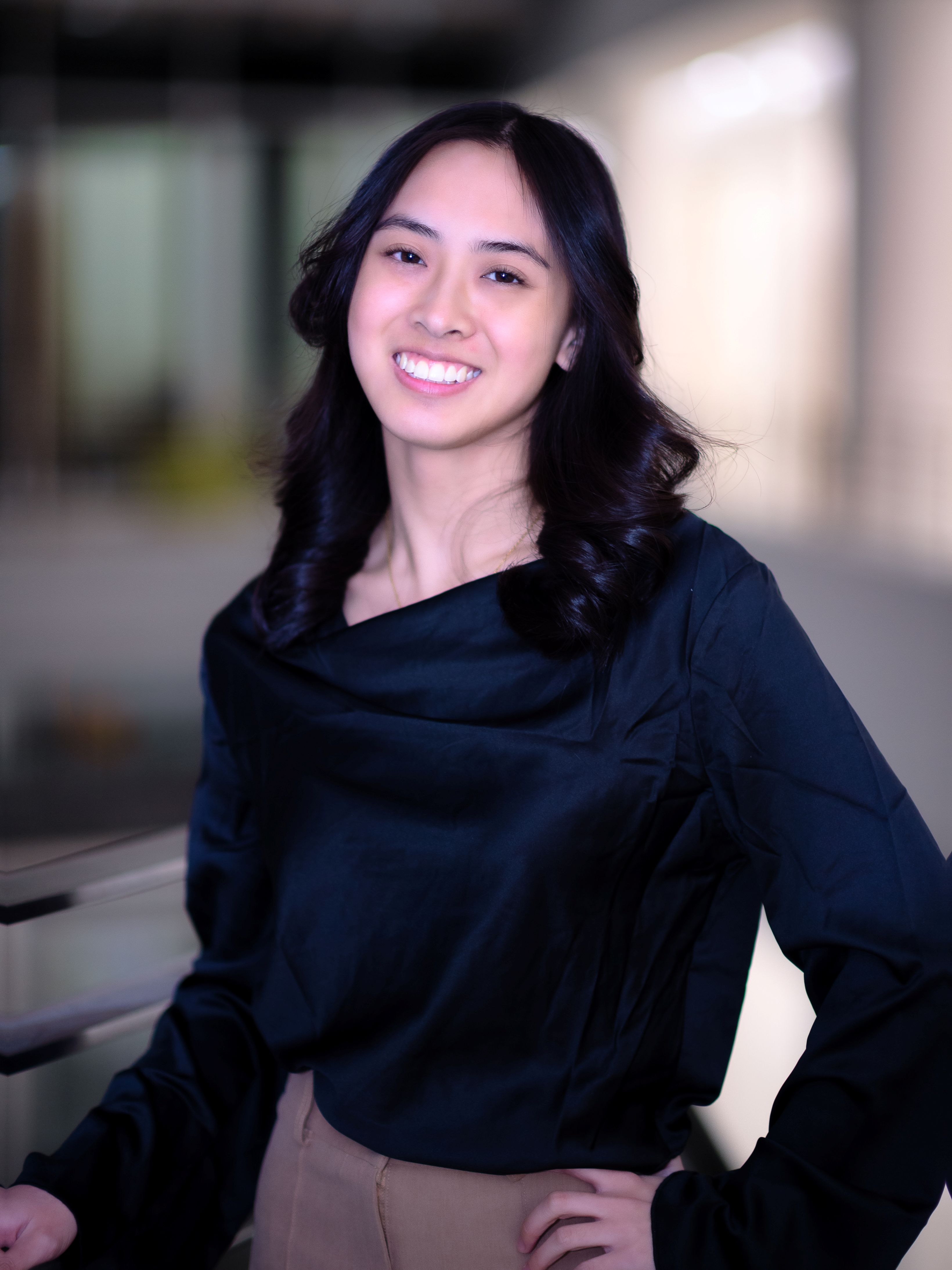 Anjolie Tuazon Headshot