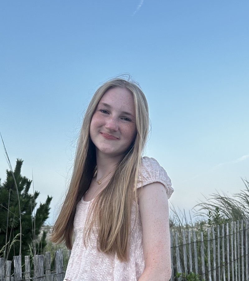 Claire Burnett Claire Burnett