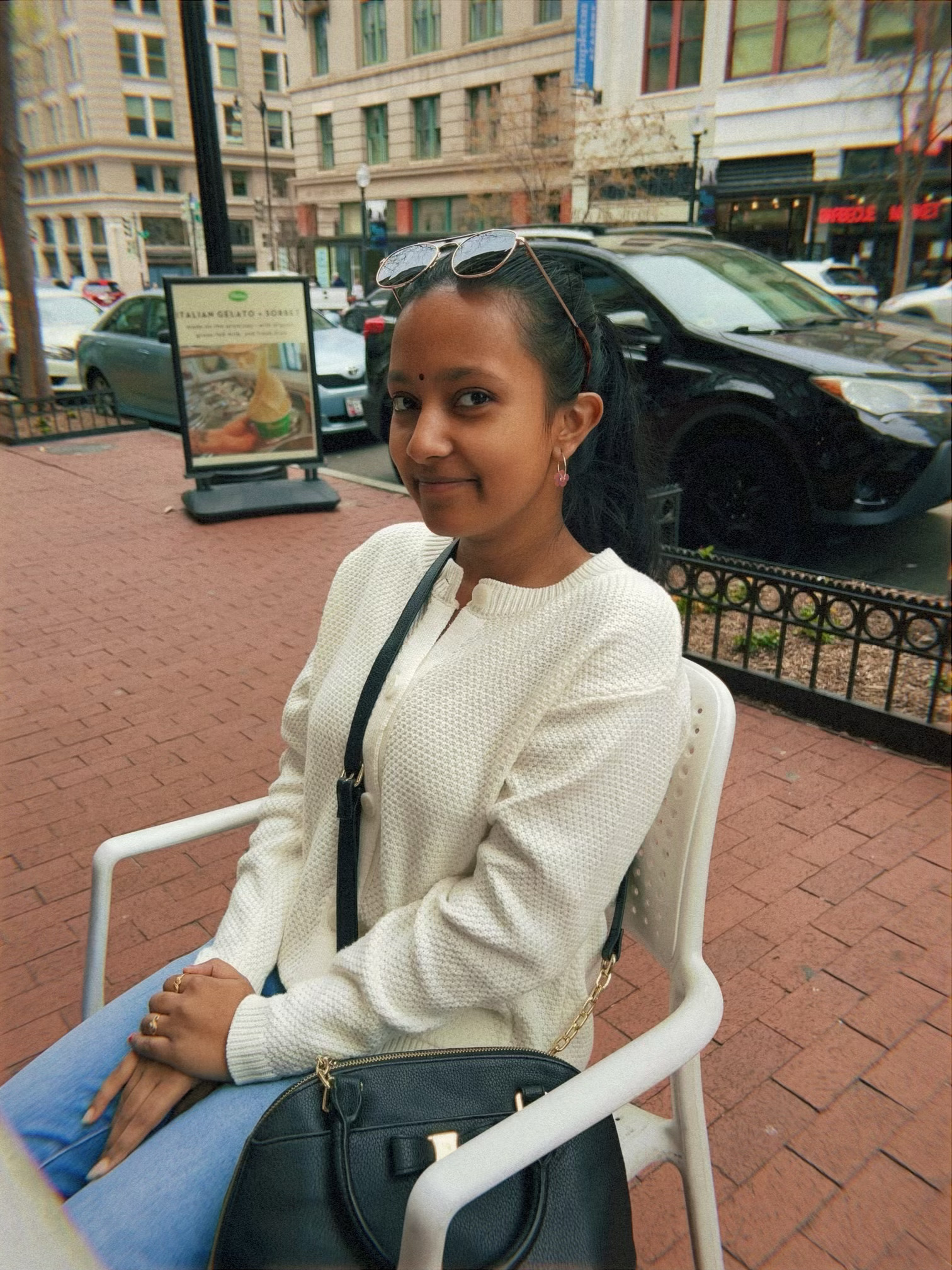 Jothika Saravanarajan Jothika Saravanarajan