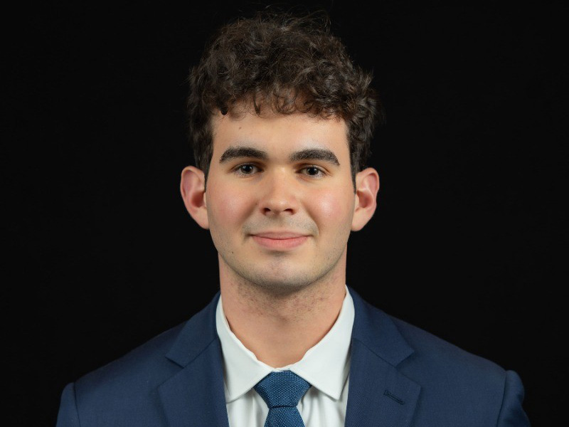 Headshot of Francisco da Rosa