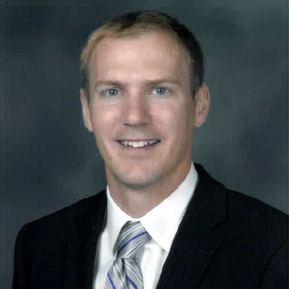 Levi DeVries headshot