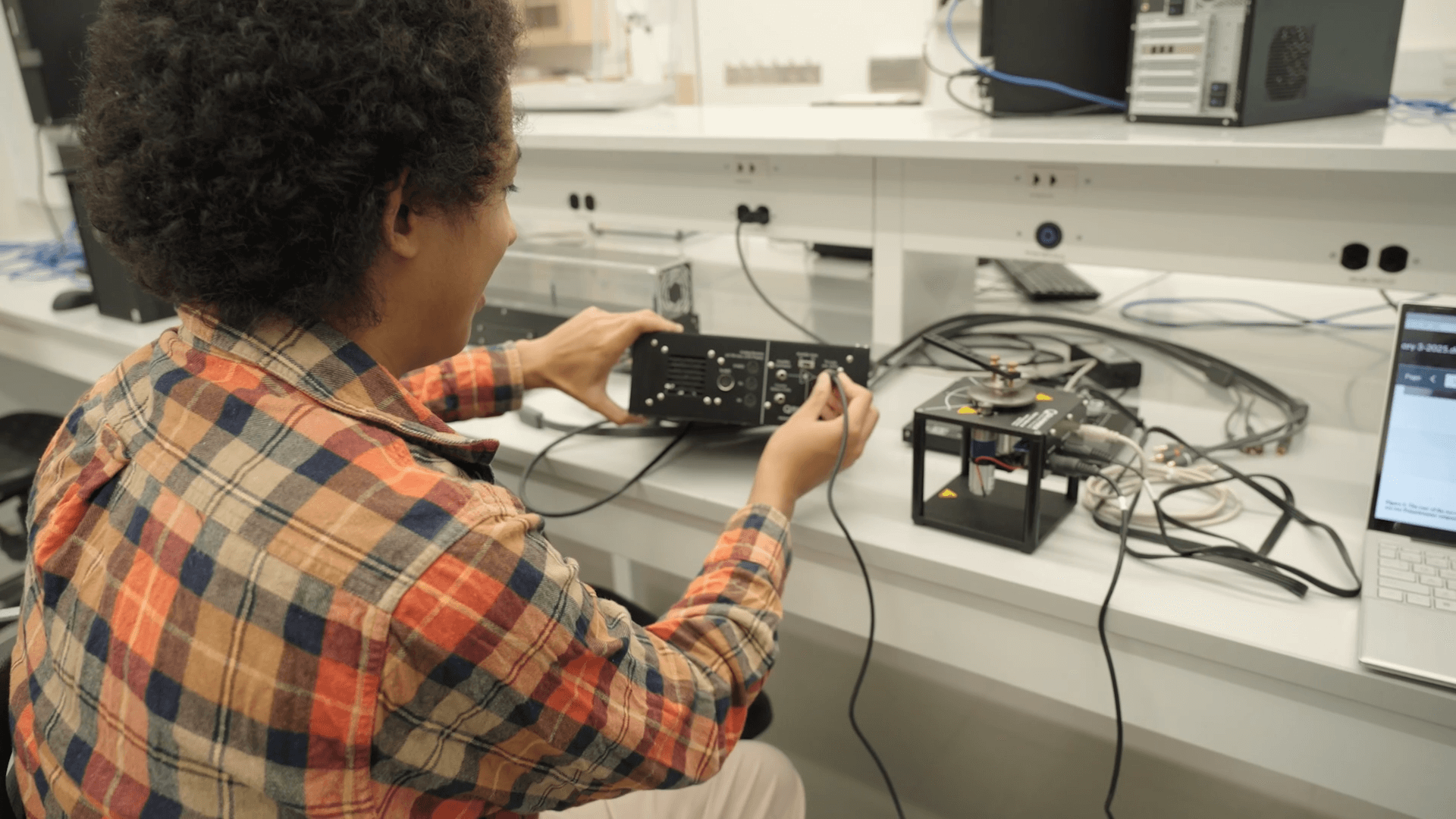 Microelectronics Lab